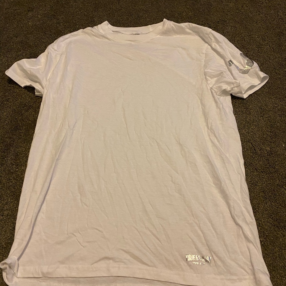 White True Religion shirt